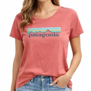 Patagonia Organic Cotton Logo T-Shirt Coral Pink Women’s Large Graphic Tee